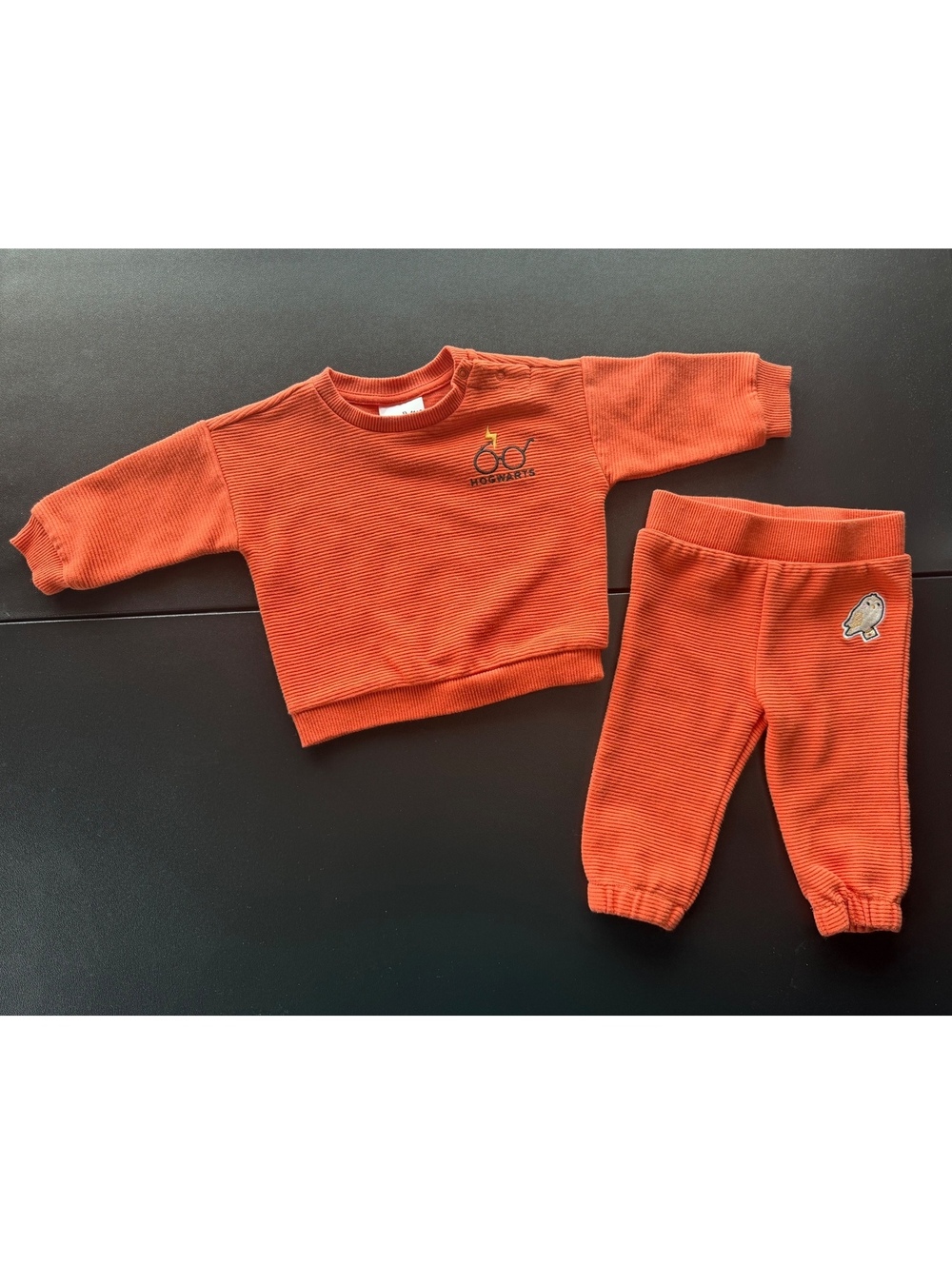 Harry Potter Baby 6-9M Hogwarts Hedwig Orange Sweatshirt Jogger 2 Piece Set